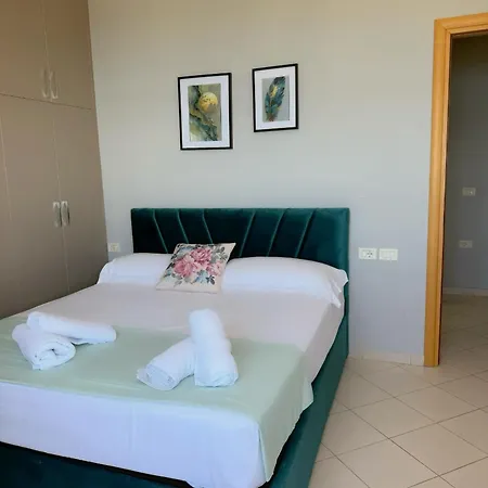 Geeri Lungomare Apartament *