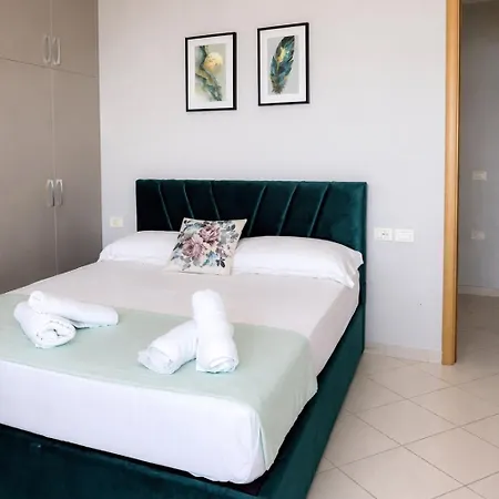 Geeri Lungomare Apartament