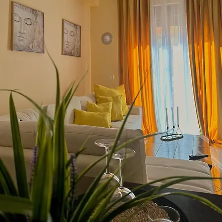 Brei Lungomare Apartment